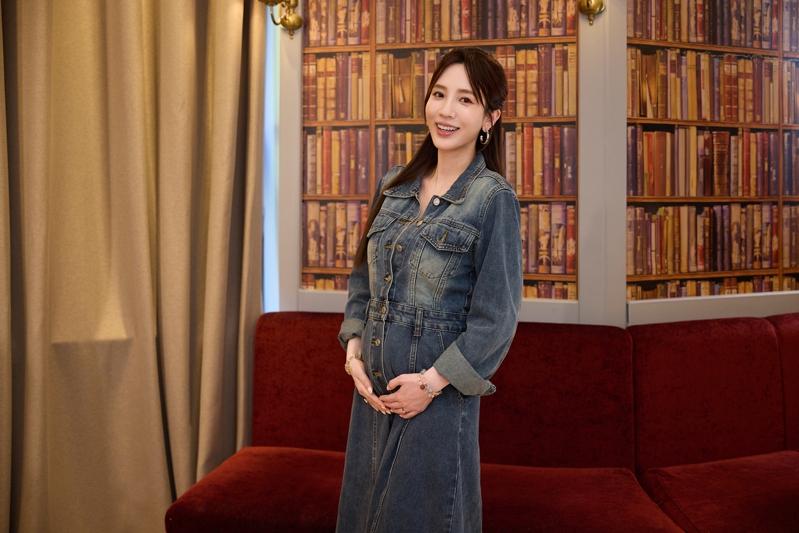爱雅期待能生出女宝宝。图／爱雅辣呦提供