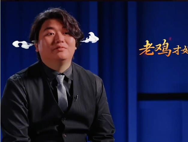 全进华还在个人社交平台发布视频，手把手教学复刻了湛江白切鸡进行回应。(视频截屏)