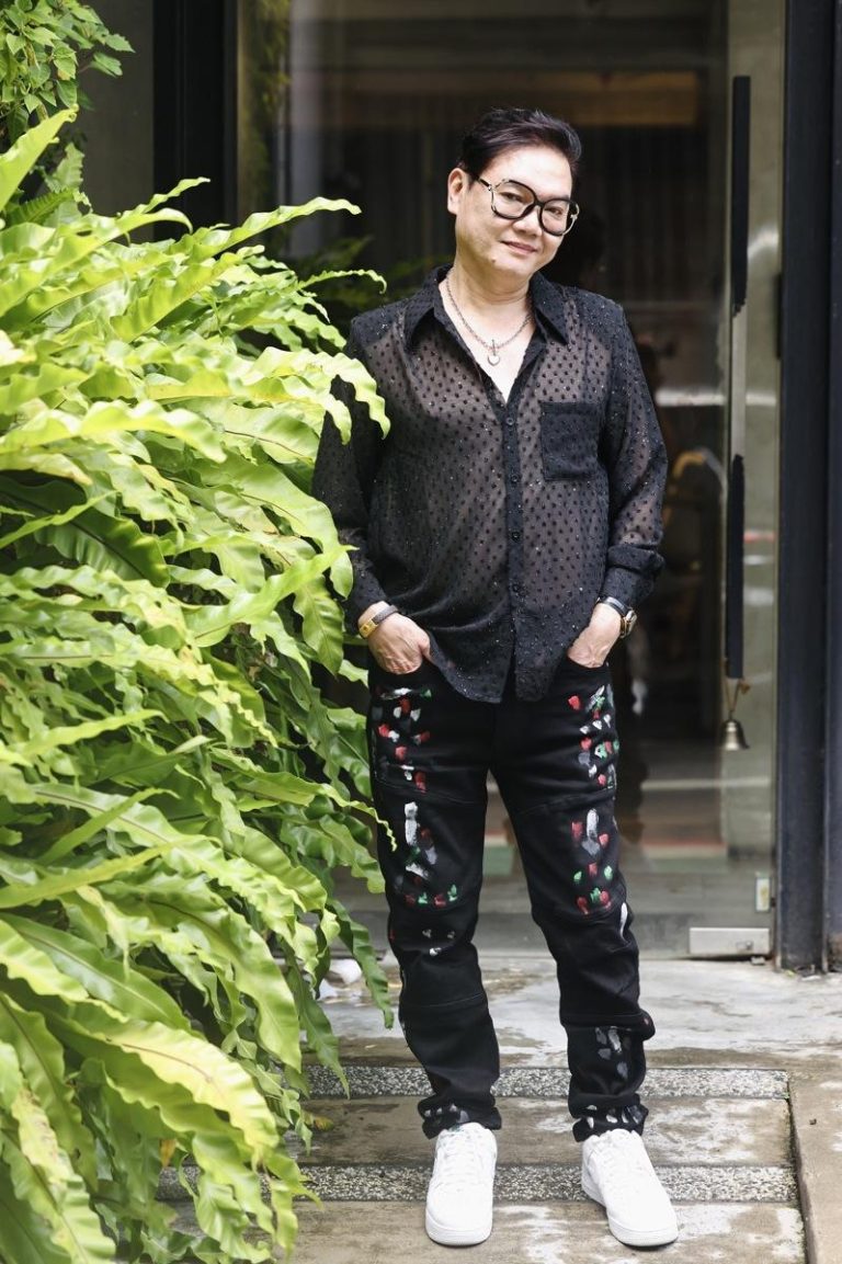 南霸天七郎忆往 揭费玉清、猪哥亮秀场趣事 七郎被封为南霸天,私下个性相当风趣。(记者王聪贤/摄影)