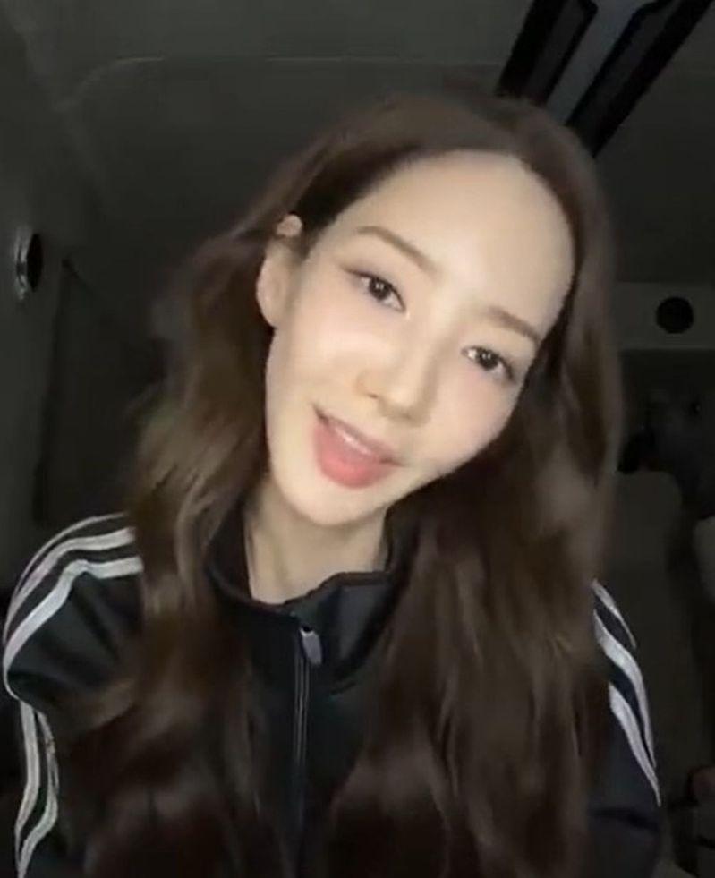 朴敏英昔日模样俏丽，如今暴瘦。（取材自Instagram）