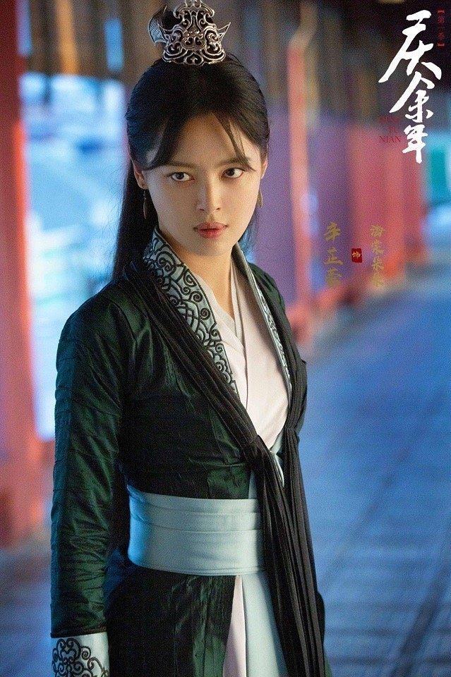 辛芷蕾获得第82届威尼斯影展最佳女演员奖。（新华社）