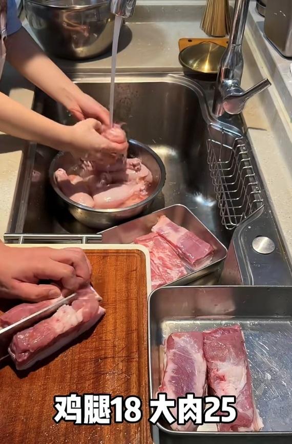 私厨转型盒饭，消费者更重视性价比。（取材自小红书）
