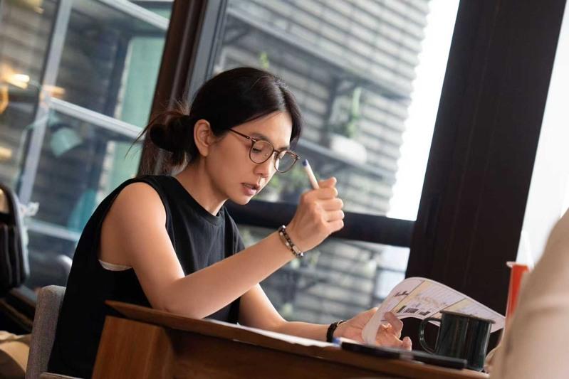 Ella陈嘉桦在巡演主可视化身魔界的暗黑精灵。图／劲桦娱乐提供
