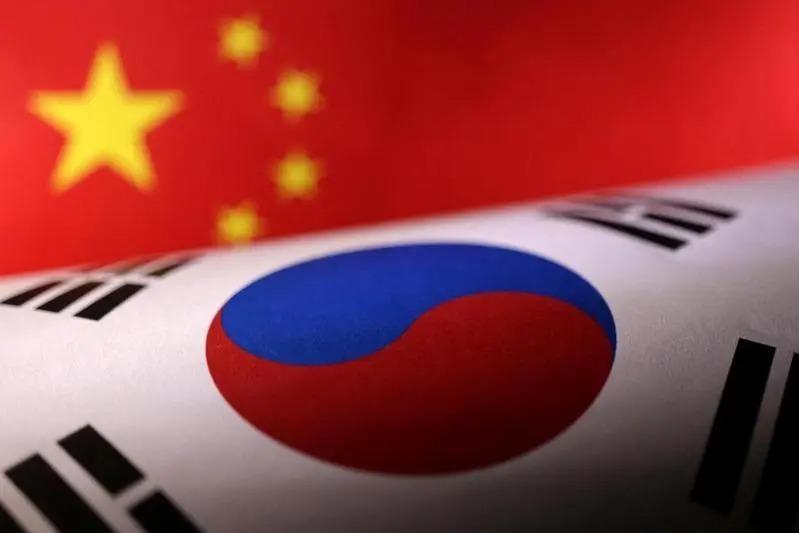 南韩外交消息人士14日透露，南韩外交部长赵显将于17日前后访问中国，在北京同中国外长王毅举行会晤。(路透)