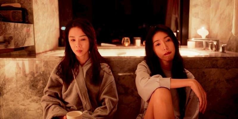 林廷忆（右）以影后入围金钟，钟欣凌入围女配角。图／摘自脸书