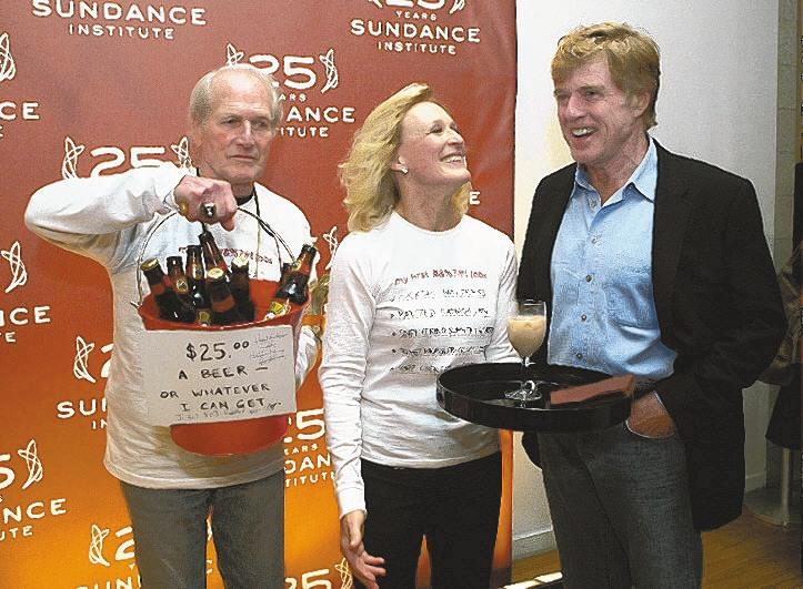 劳勃瑞福（右）与保罗纽曼（左）1969年主演的「虎豹小霸王 」（Butch Cassidy and the Sundance Kid）成为影史经典，并一炮而红。（美联社）