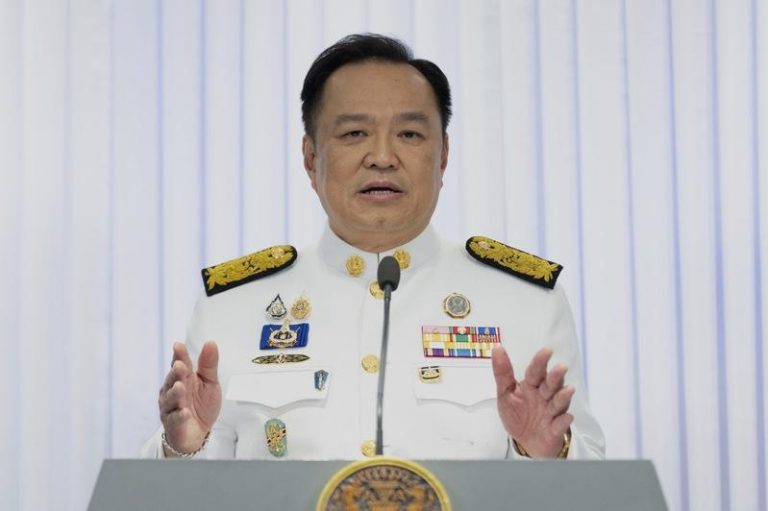 泰国新任总理阿努廷7日正式上任。(美联社)