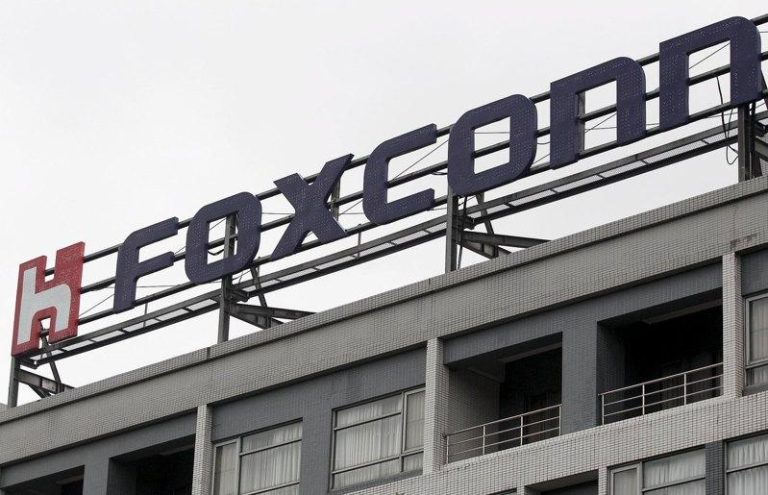 印度政府高层表示，尽管 iPhone 组装商鸿海，要求部分中国员工于过去数月返国，但在印度的营运预计不会受到显著干扰。路透