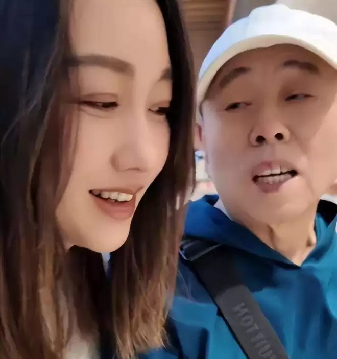 潘长江中秋家宴曝光，如今现状让人唏嘘