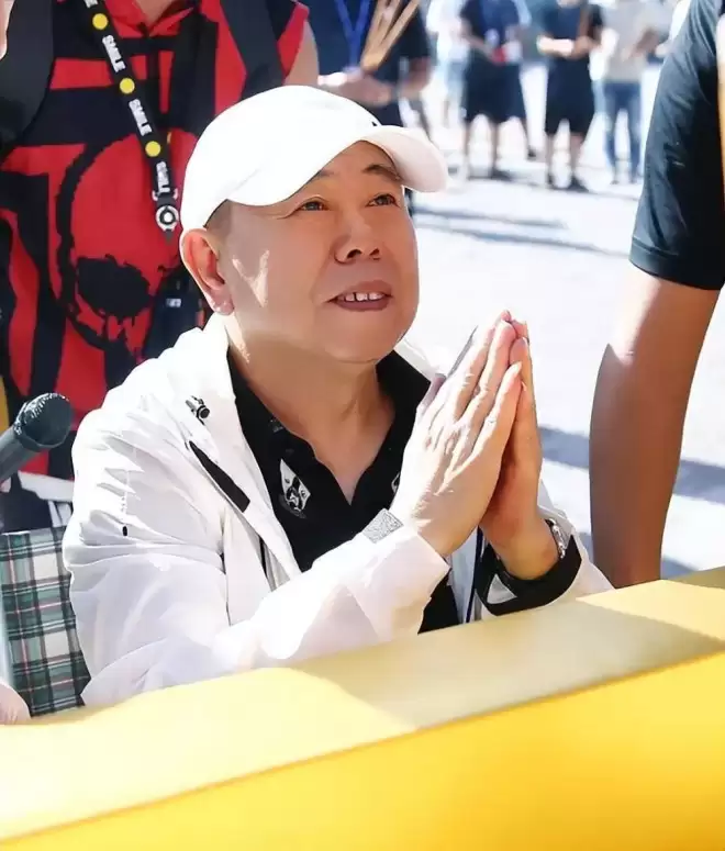 潘长江中秋家宴曝光，如今现状让人唏嘘