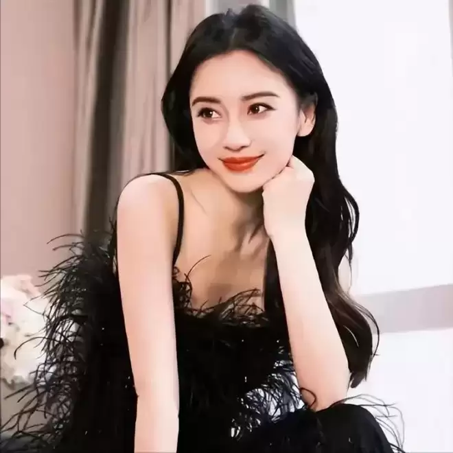 杨颖高调官宣喜讯！一张照片意外让黄晓明成