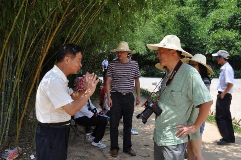 中国建筑学家俞孔坚在巴西坠机身亡，他是「海绵城市」提出者。（取材自极目新闻）
