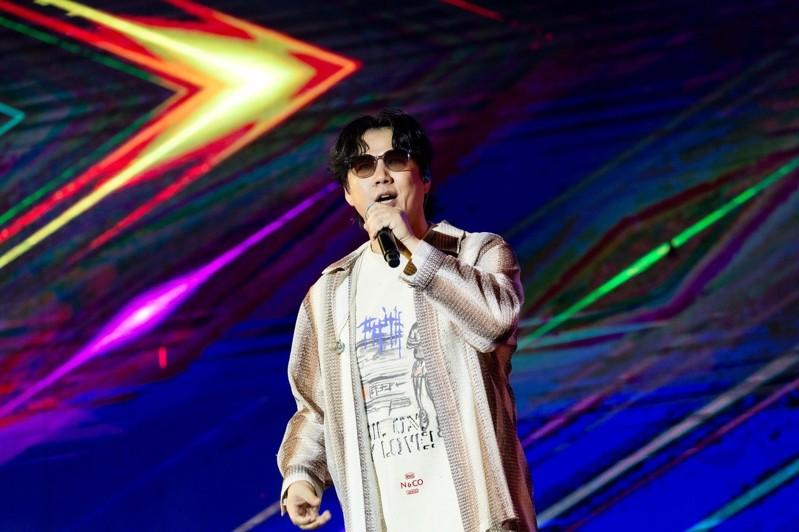 五月天超犀利趴嗨翻。(图／相信音乐提供)