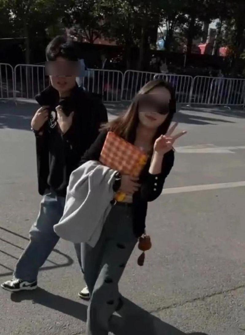 在马来西亚失联的两名中客。(取材自红星新闻)