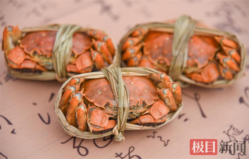 陆逊湖的大闸蟹。(取材自极目新闻)