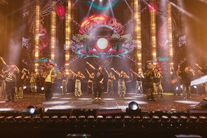 周杰伦谱写新纪录,成为上海体育场演唱会观众人数最多的歌手。(图/杰威尔音乐提供)