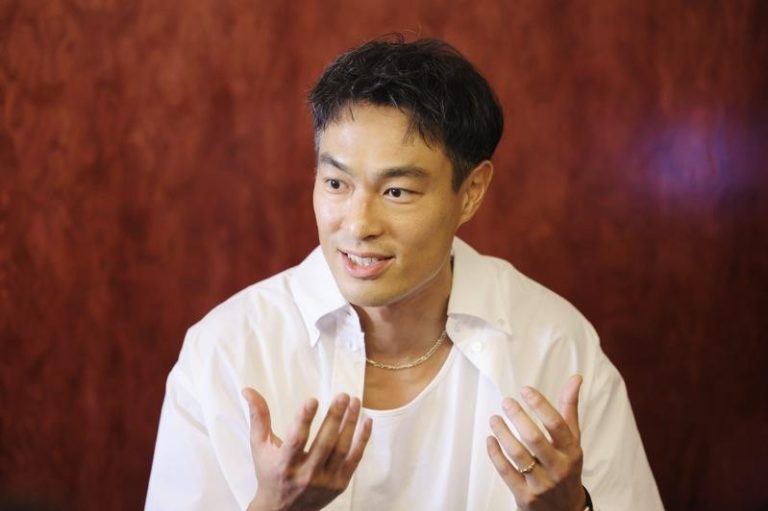 杨祐宁首次回应王、谢泼酒谣言。记者沈昱嘉／摄影