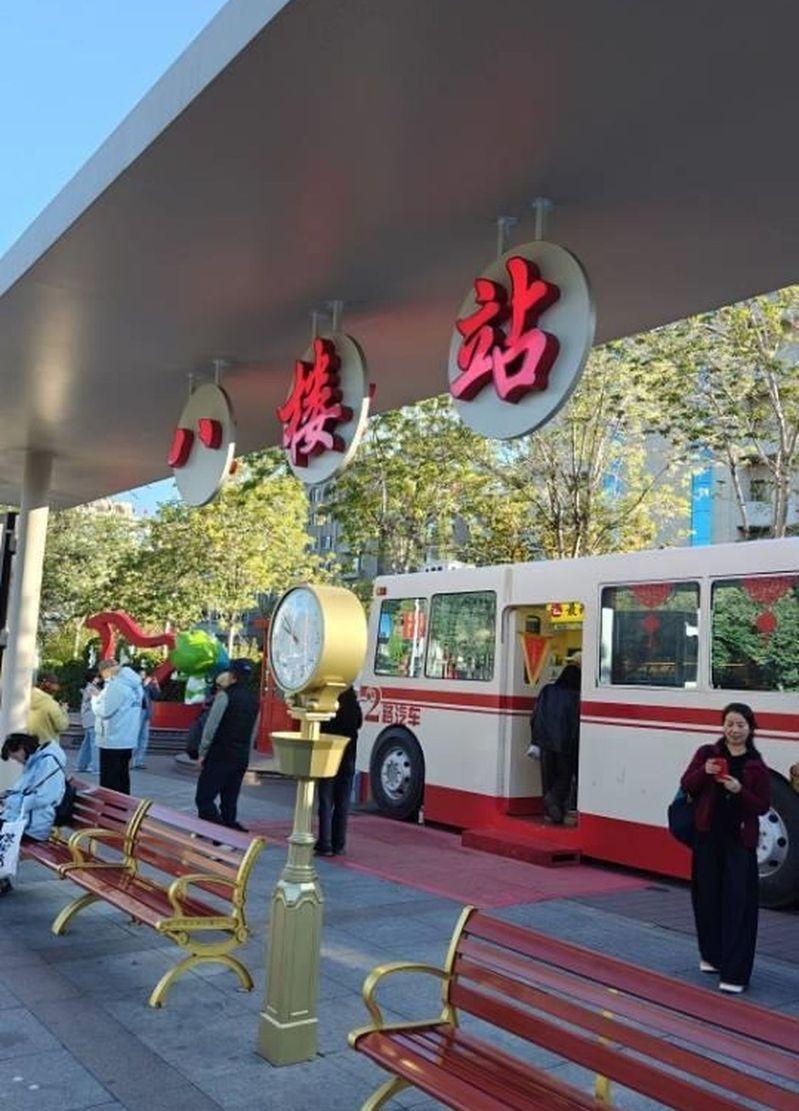 刀郎「山歌响起的地方」巡演，掀起一股文化旋风。（取材自乌鲁木齐晚报）