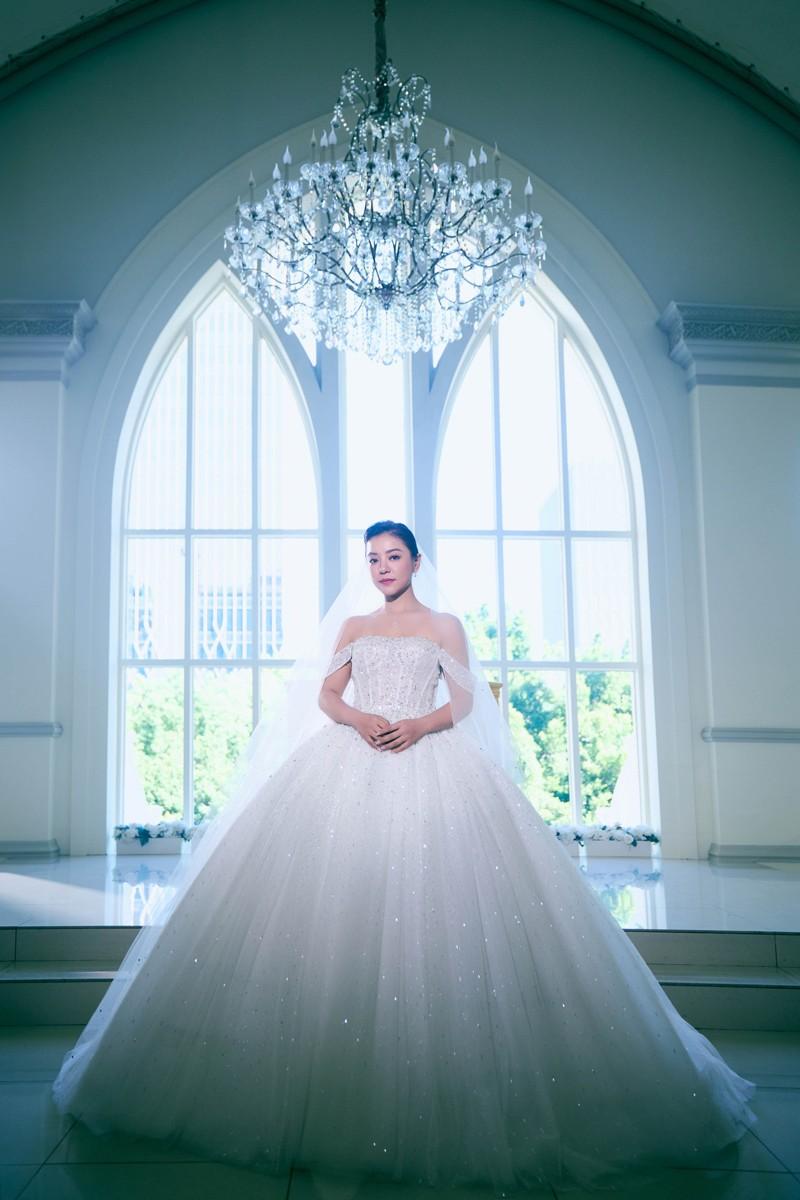 丁当(左)跟阿弟唱出爱情最现实、也最诚实的一面。图／相信音乐提供