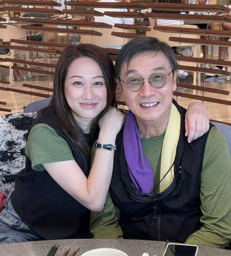 港星夏竹欣公开76岁刘松仁(右)近照。(取材自Instagram)