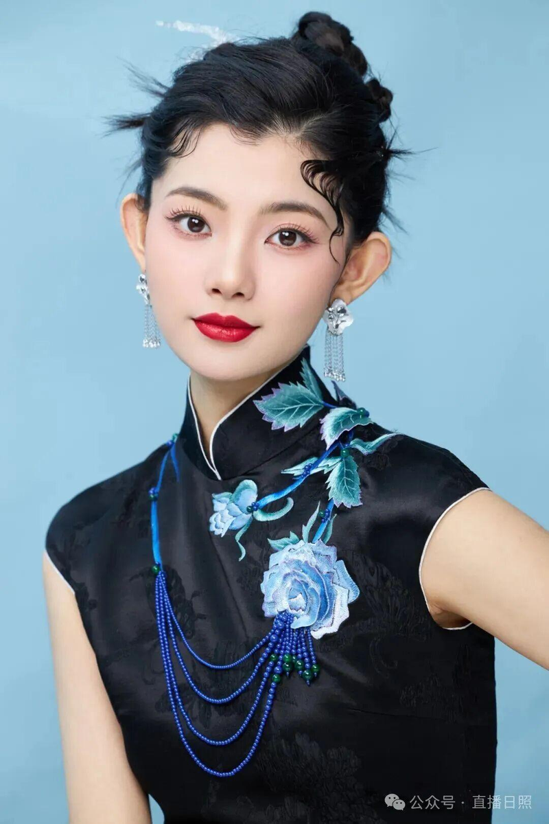 2025环球小姐中国赛区代表赵娜,178公分身高和美貌被称为东西方审美公认「完美模板」。(取材自微信)