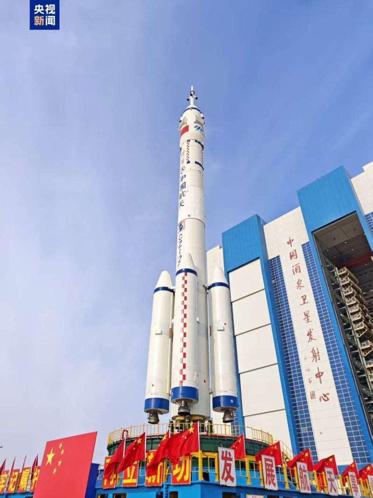 中国「神舟21号」任务就绪 3名太空人将出征 10月29日,神舟二十一号载人太空船发射任务组织全区合练,这意味着该太空船即将升空。(取材自央视新闻)