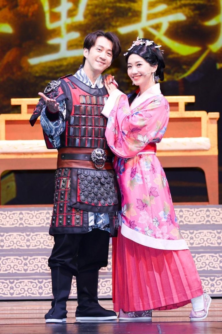陈汉典（左）、Lulu （黄路梓茵）婚后10天亮相，畅聊新婚生活。（记者林士杰／摄影）