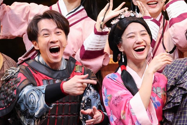 陈汉典（左）、Lulu （黄路梓茵）婚后10天亮相，畅聊新婚生活。（记者林士杰／摄影）