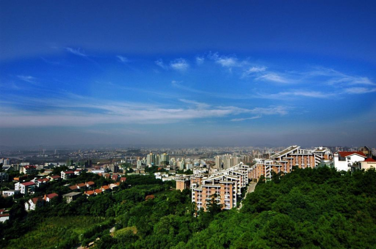 重庆工商大学全景。示意图。（取材自重庆工商大学官网）