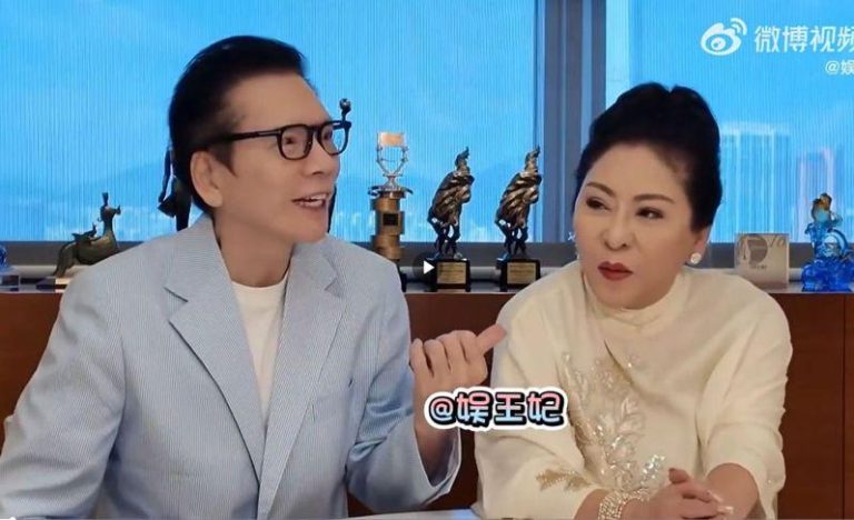 向华强和太太陈岚接受访问澄清破产等传闻。（视频截屏）