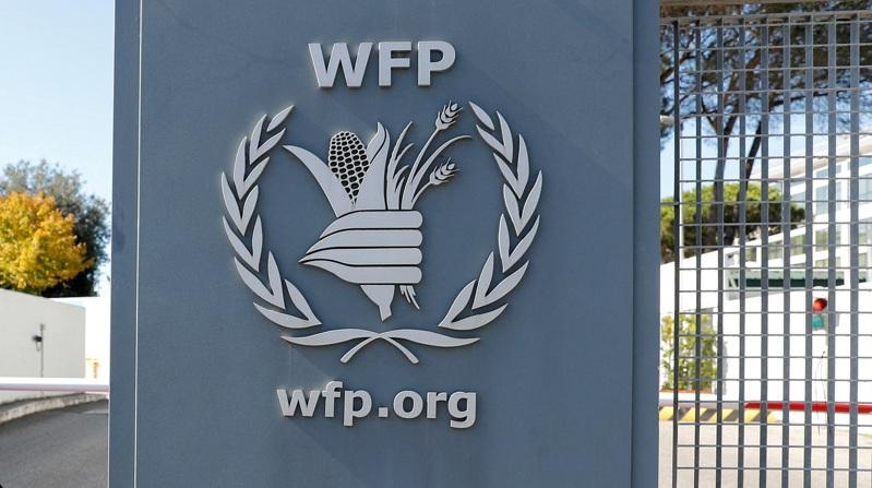 联合国世界粮食计划署(WFP)今天警告,对其经费的「巨幅」削减,恐造成多达1370万名目前仰赖粮援的人口,陷入「紧急」等级的饥饿,也就是仅次于饥荒的严重程度。路透