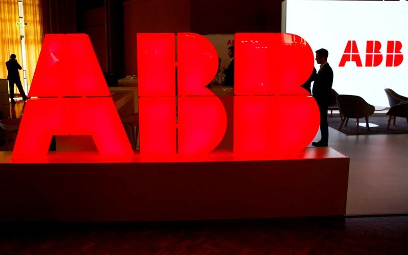 ABB生产变压器,供应电网来配合数据中心庞大的用电需求。(路透)