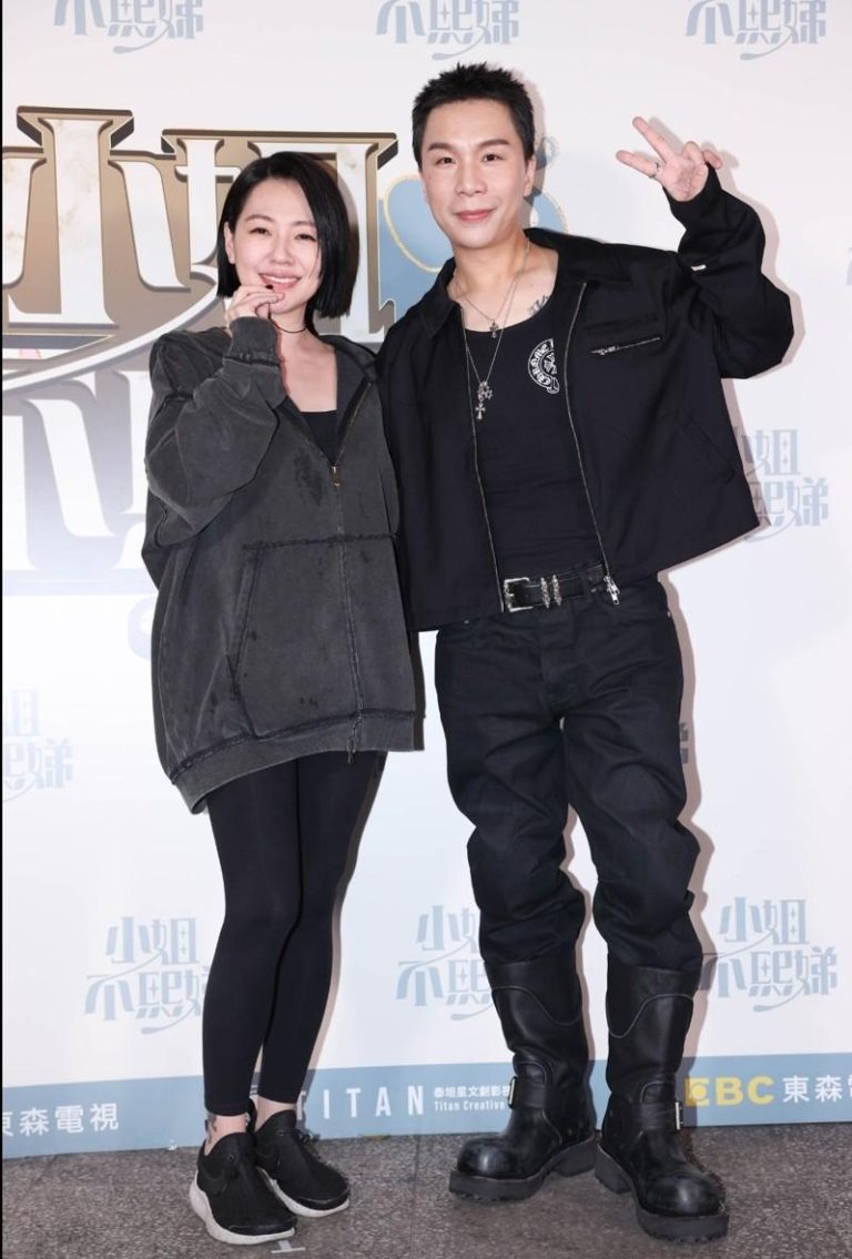 小S(左)和派翠克出席金钟庆功宴。(记者林士杰／摄影)