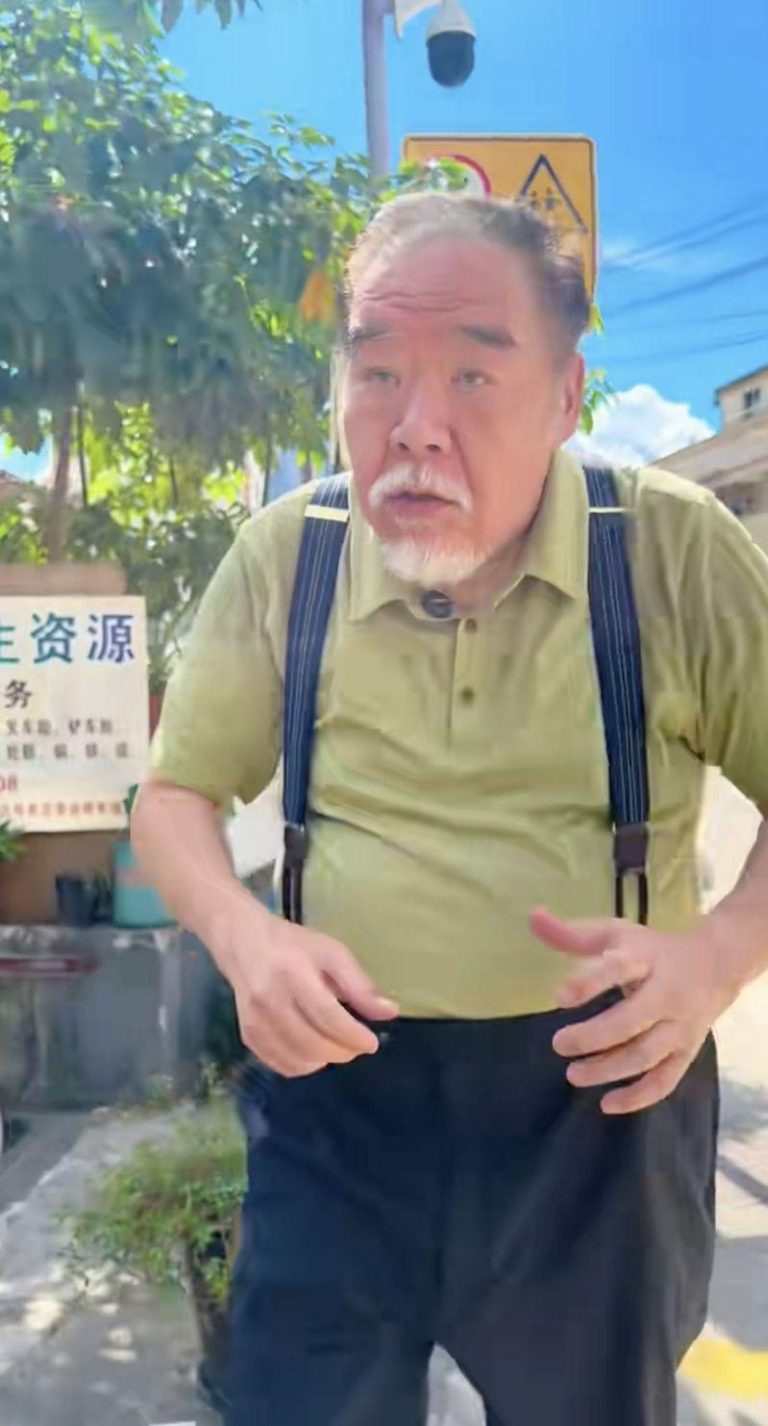 乌龙死讯一传多年…「肥猫」郑则仕露脸 吓到一票网友 郑则仕近年来不只一次传出「死讯」。(抖音视频截屏)