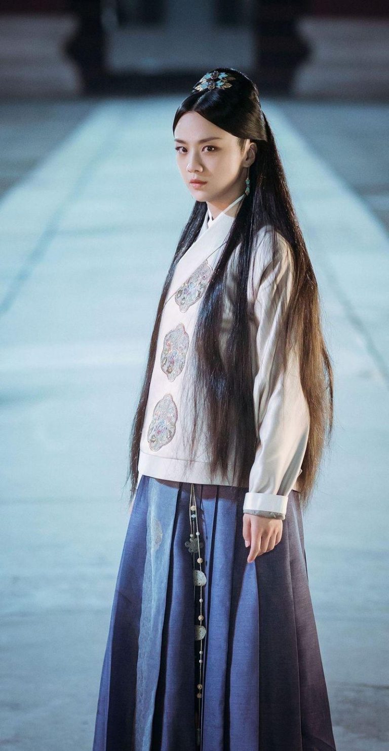 汤唯7年前的「大明风华」，演技和扮相都遭到不少质疑。(取材自微博)