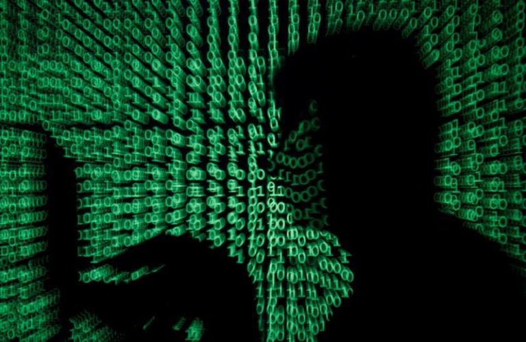 过去6个月内印度有3万人成为投资型诈骗的受害者。示意图（路透）