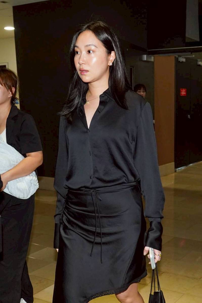 杨祐宁送别父亲最后一程。记者白振廷／摄影