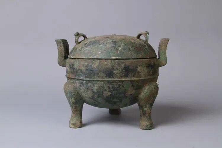汉代铜鼎。(取材自上游新闻)