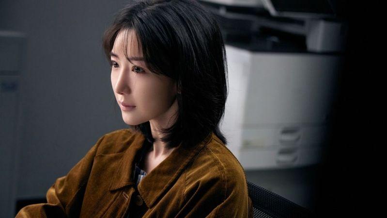 张彬彬（右）和毛晓彤主演的「余生有涯」。（取材自澎湃新闻）