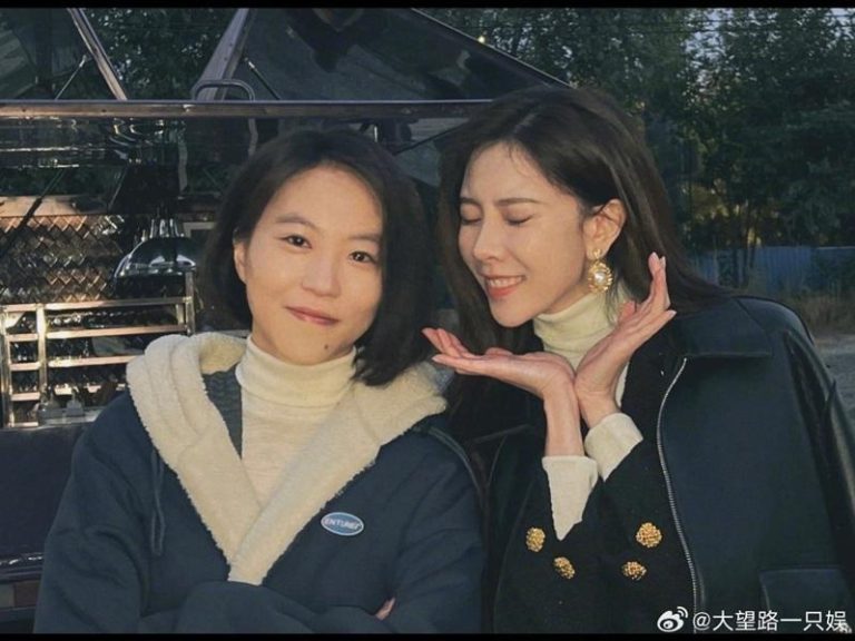 窦靖童与女星宋妍霏恋情曝光。(取材自微博)