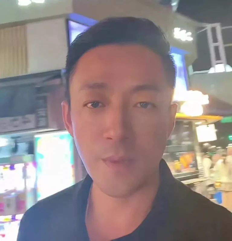 汪小菲罕见亲晒儿子正脸照,眉眼像极了大S 汪小菲罕见亲晒儿子正脸照,眉眼像极了大S