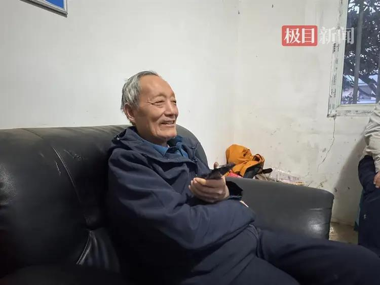 凯里动物园里的动物大都看来颇有「亲和力」且头好壮壮。(取材自中国之声)