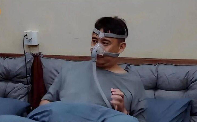 黄磊的健康状况一度引人担忧。(取材自微博)