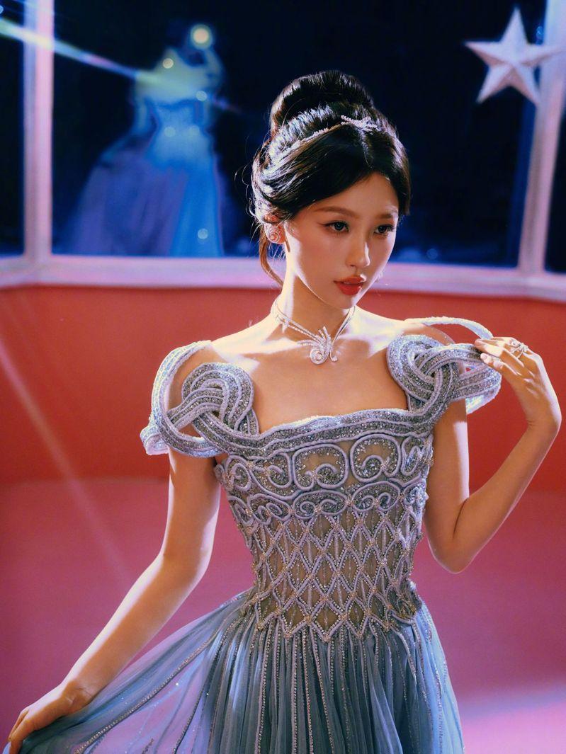 赵露思被指「颠覆演员唱歌的刻板印象」。(取材自微博)