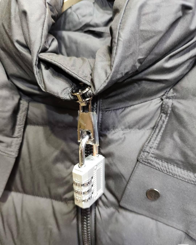 社交平台上，不少商家表示，早已对消费者恶意退货行为难以忍受。（取材自观察者网）