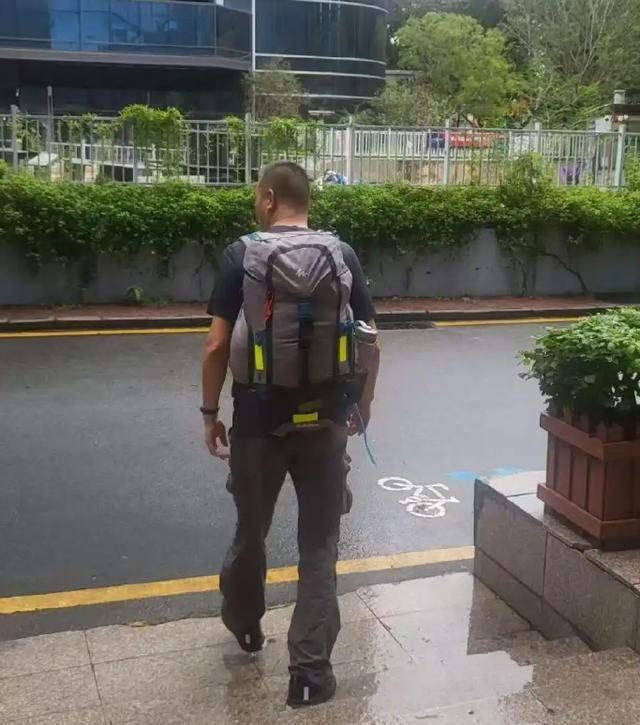 丁洪生已抵达安徽，愈来愈接近老家。（取材自微博）