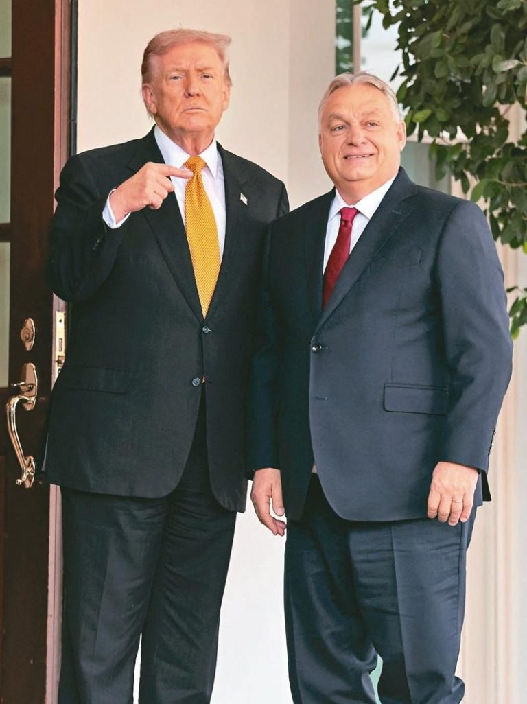 川普念念不忘普亭 见匈牙利总理:盼在布达佩斯再会俄总统 美国总统川普(左)7日在白宫西厢欢迎来访的匈牙利总理奥班(右)。(路透)
