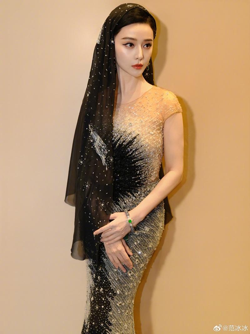 范冰冰在东京影展直面观众。(视频截屏)