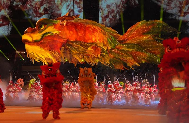 全运会开幕式日前在广东奥林匹克体育中心举行,图为开幕式现场表演。(中新社)
