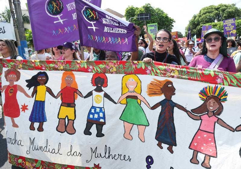 巴西贝伦COP30大游行15日从圣布拉斯市集出发,一路走到谈判会场周围。(记者潘俊宏/摄影)